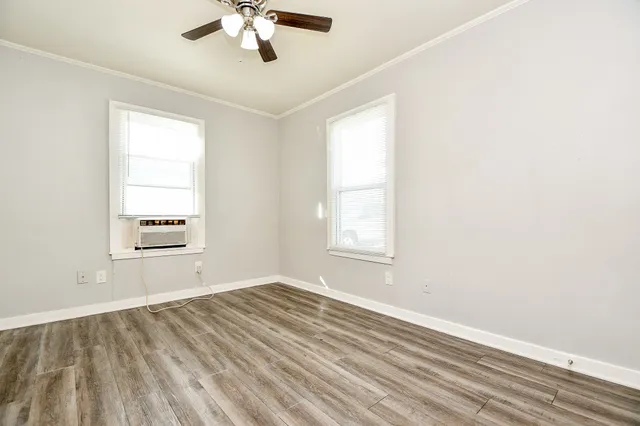 $900 | 5000 Noble Street, Unit 6, Houston, TX 77020