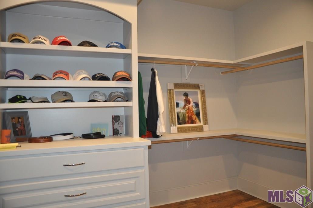 25837 Wax Road Denham Springs, LA 70726 - Photo 20 of 44 Master Closet