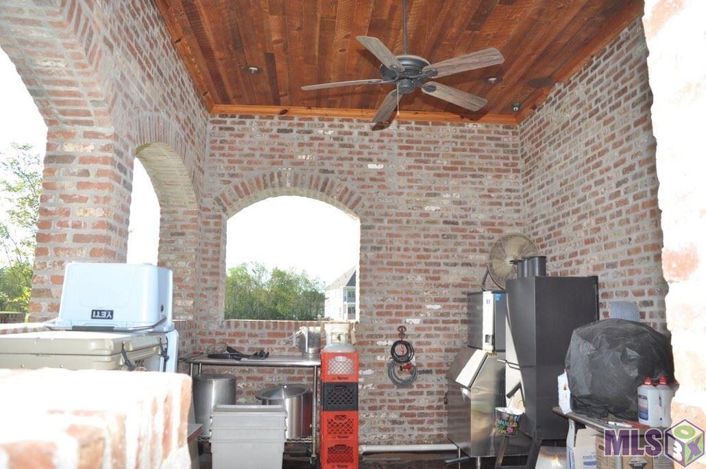 25837 Wax Road Denham Springs, LA 70726 - Photo 30 of 44 Broiler Room