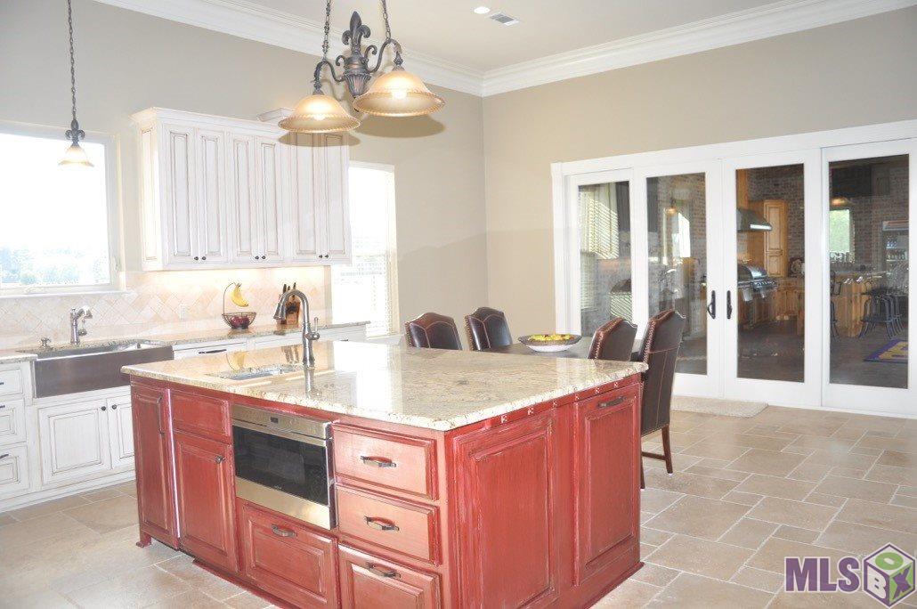 25837 Wax Road Denham Springs, LA 70726 - Photo 9 of 44 Kitchen Island