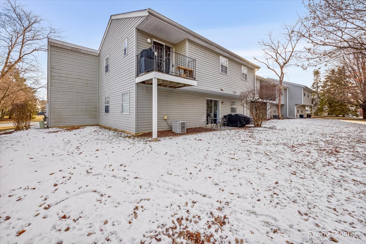 56 North Victoria Lane, Unit C Streamwood, IL 60107 - Photo 16 of 25