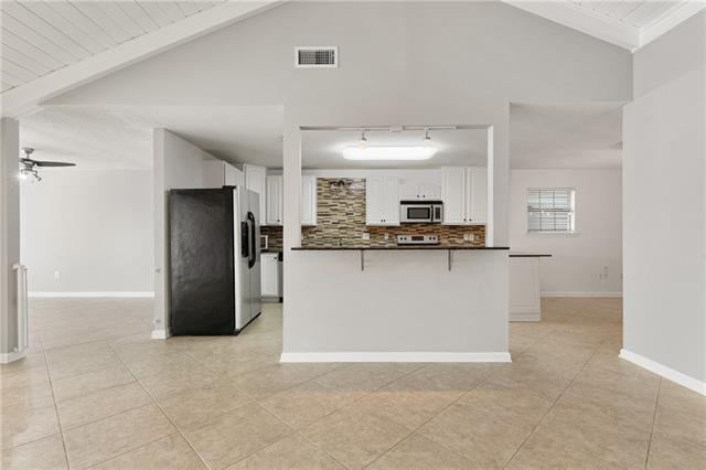 117 Windward Passage Street Slidell, LA 70458 - Photo 6 of 33