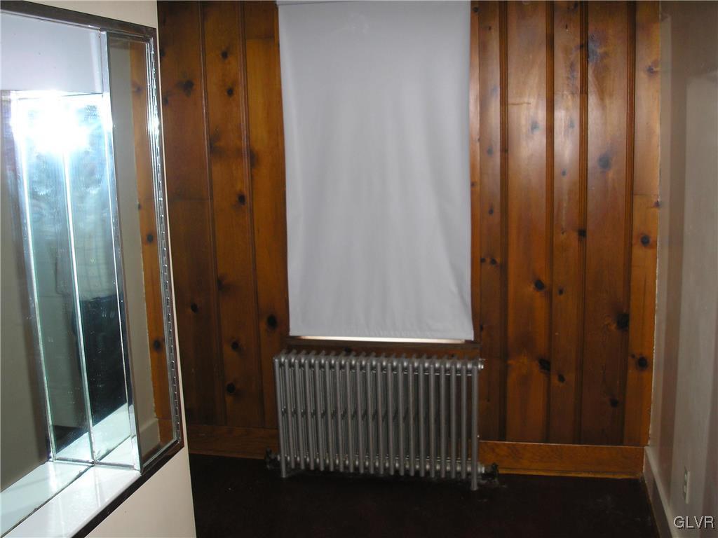 1228 Overlook Road Whitehall, PA 18052 - Photo 15 of 17 Gallery Image 15
