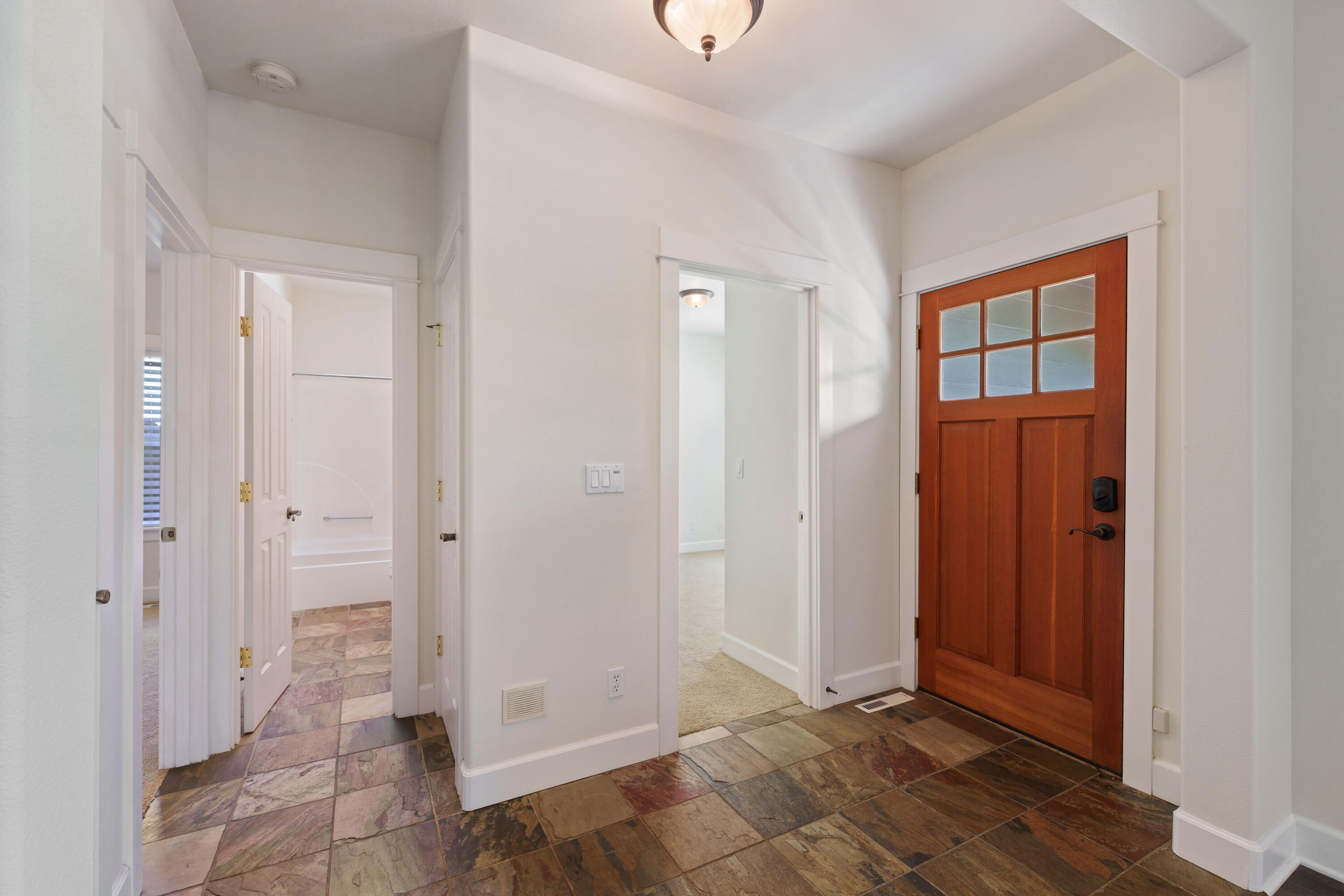 2431 Northwest Awbrey Road Bend, OR 97703 - Photo 6 of 35 DSC06509