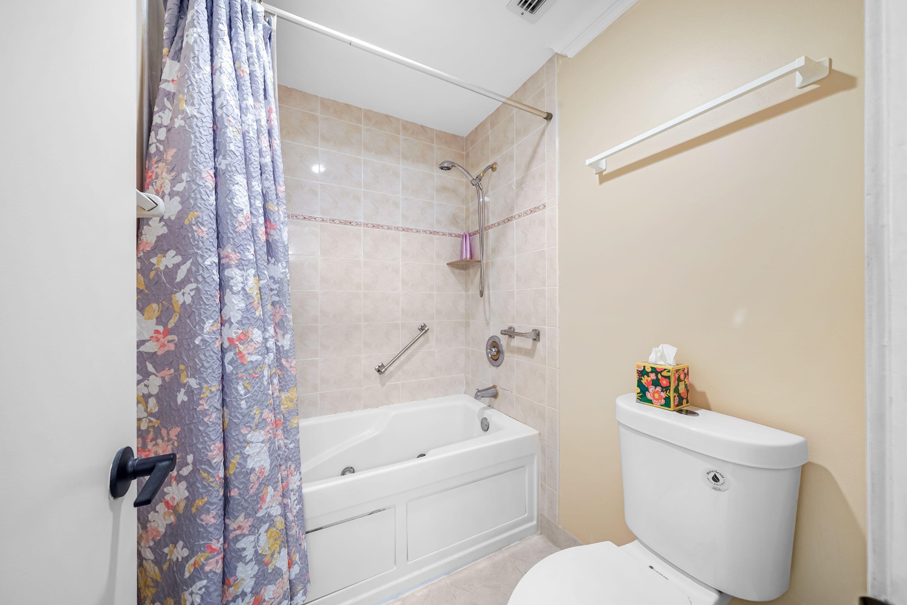 2835 Southwest 13th Street, Unit 201 Delray Beach, FL 33445 - Photo 28 of 45 ABC02524