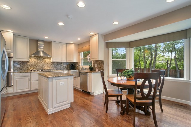 3357 Old Mill Road Northbrook, IL 60062 - Photo 4 of 25