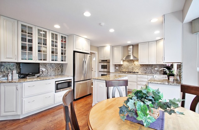 3357 Old Mill Road Northbrook, IL 60062 - Photo 5 of 25