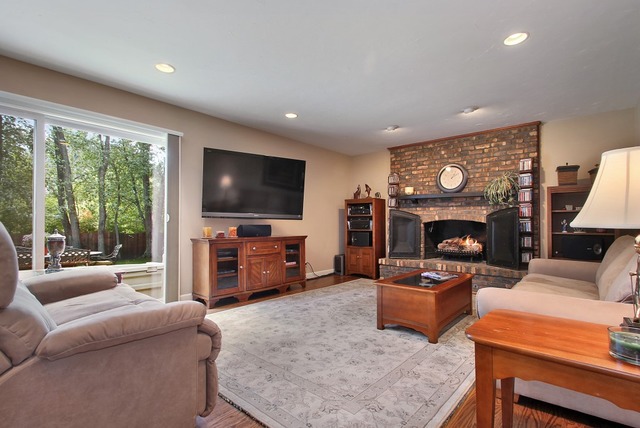 3357 Old Mill Road Northbrook, IL 60062 - Photo 8 of 25