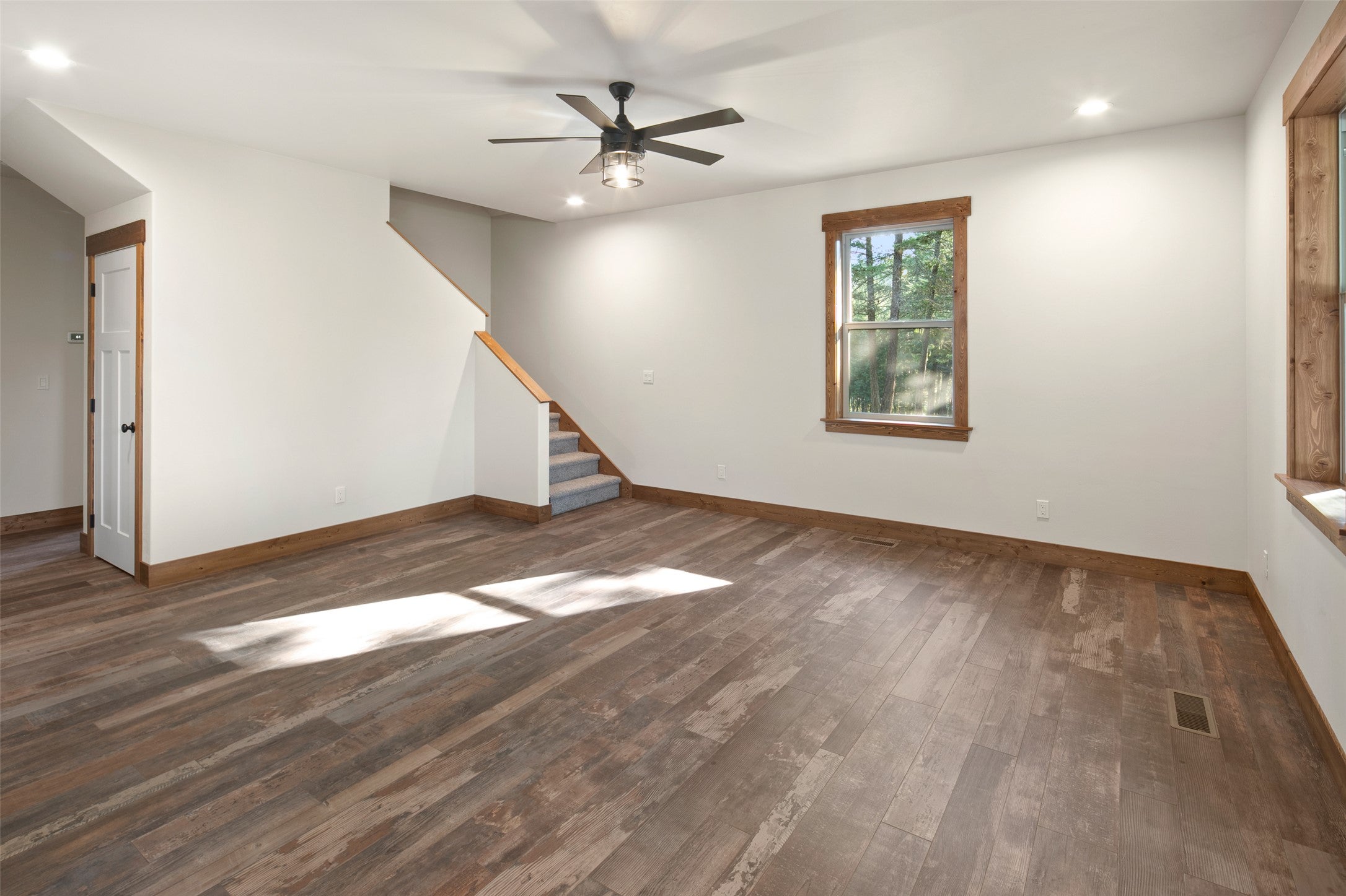 90 Forest Loop Road Eureka, MT 59917 - Photo 12 of 48 Gallery Image 12
