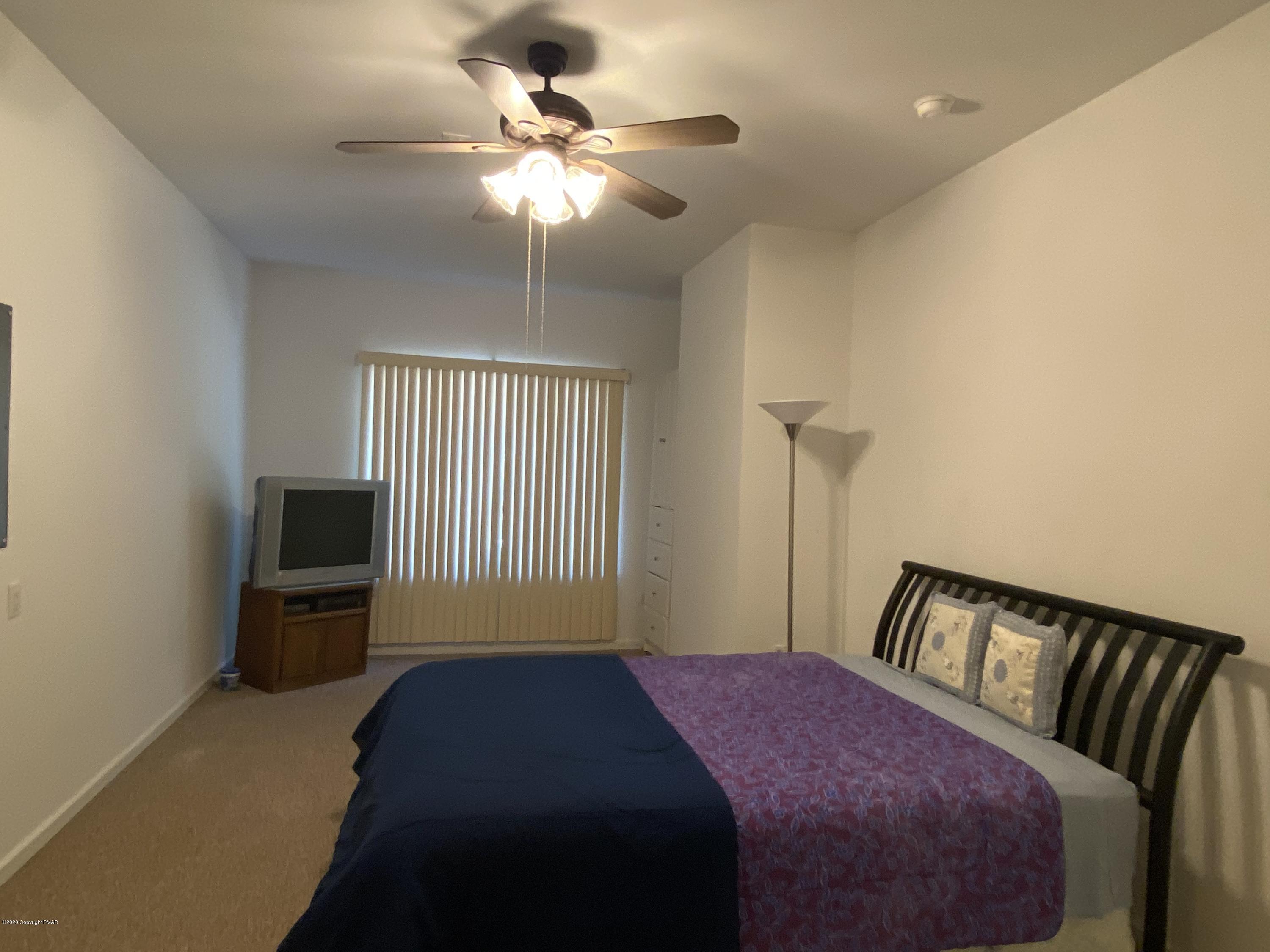 2248 Eagle Path Bushkill, PA 18324 - Photo 15 of 18 5th Bedroom