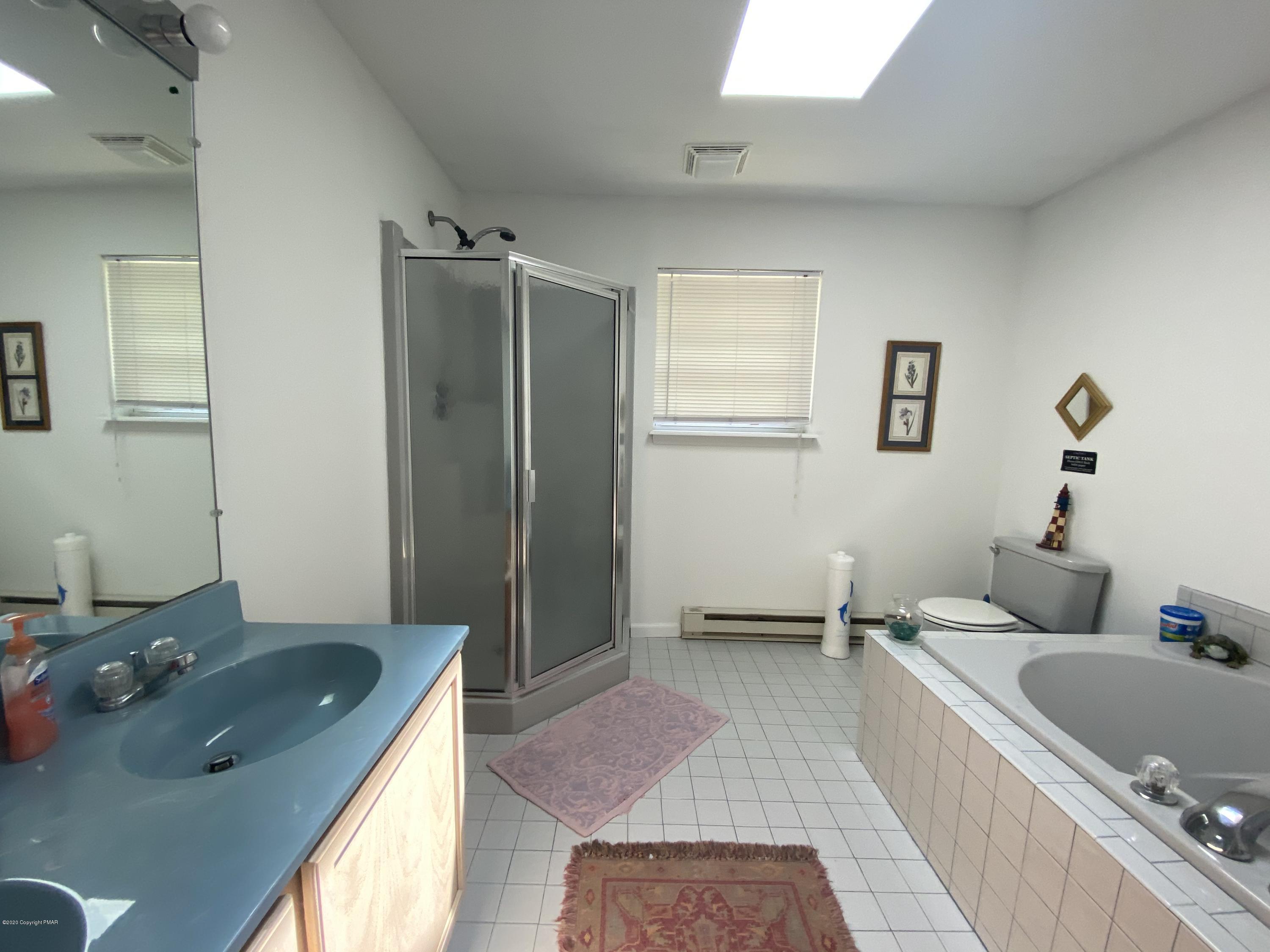 2248 Eagle Path Bushkill, PA 18324 - Photo 7 of 18 Master Bathroom