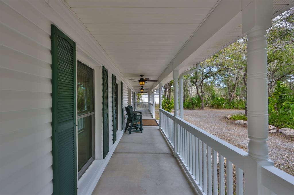 3301 Timberlee Road Wimauma, FL 33598 - Photo 13 of 92