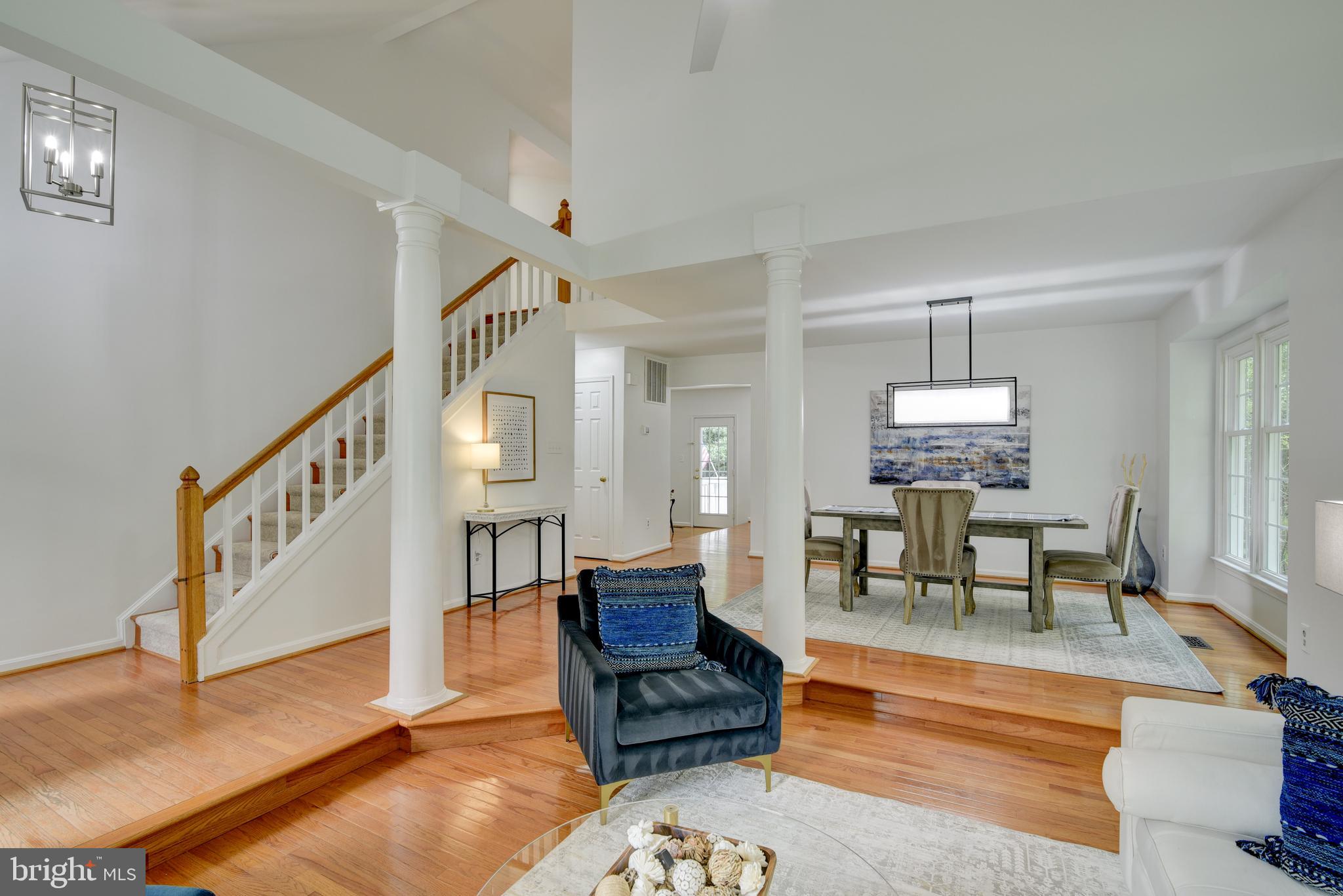 11600 Springhouse Place Reston, VA 20194 - Photo 3 of 28 Living Room View to Dining Room.