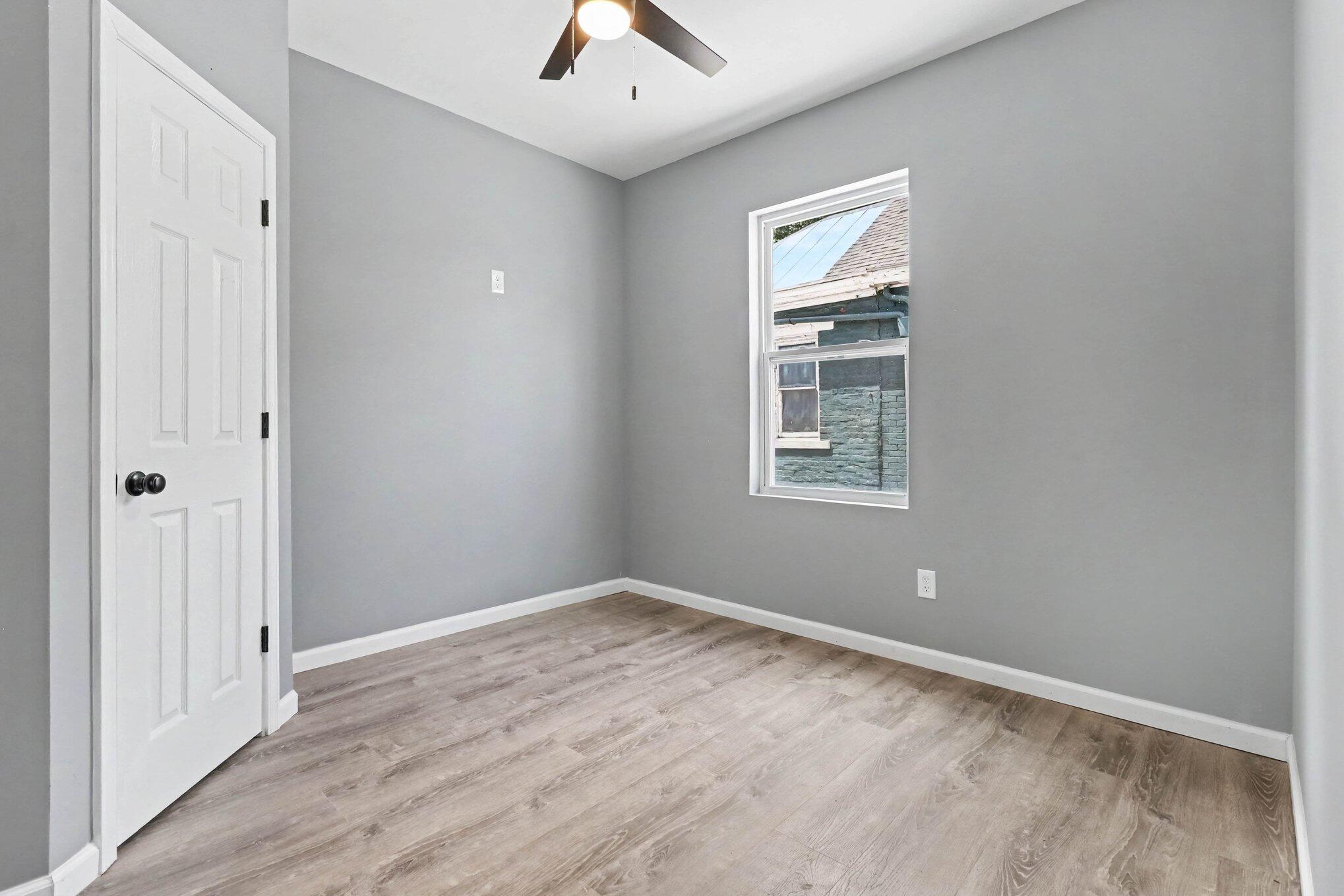 2113 Howell Street Covington, KY 41014 - Photo 17 of 26 2113 Howell St.018_file_3283