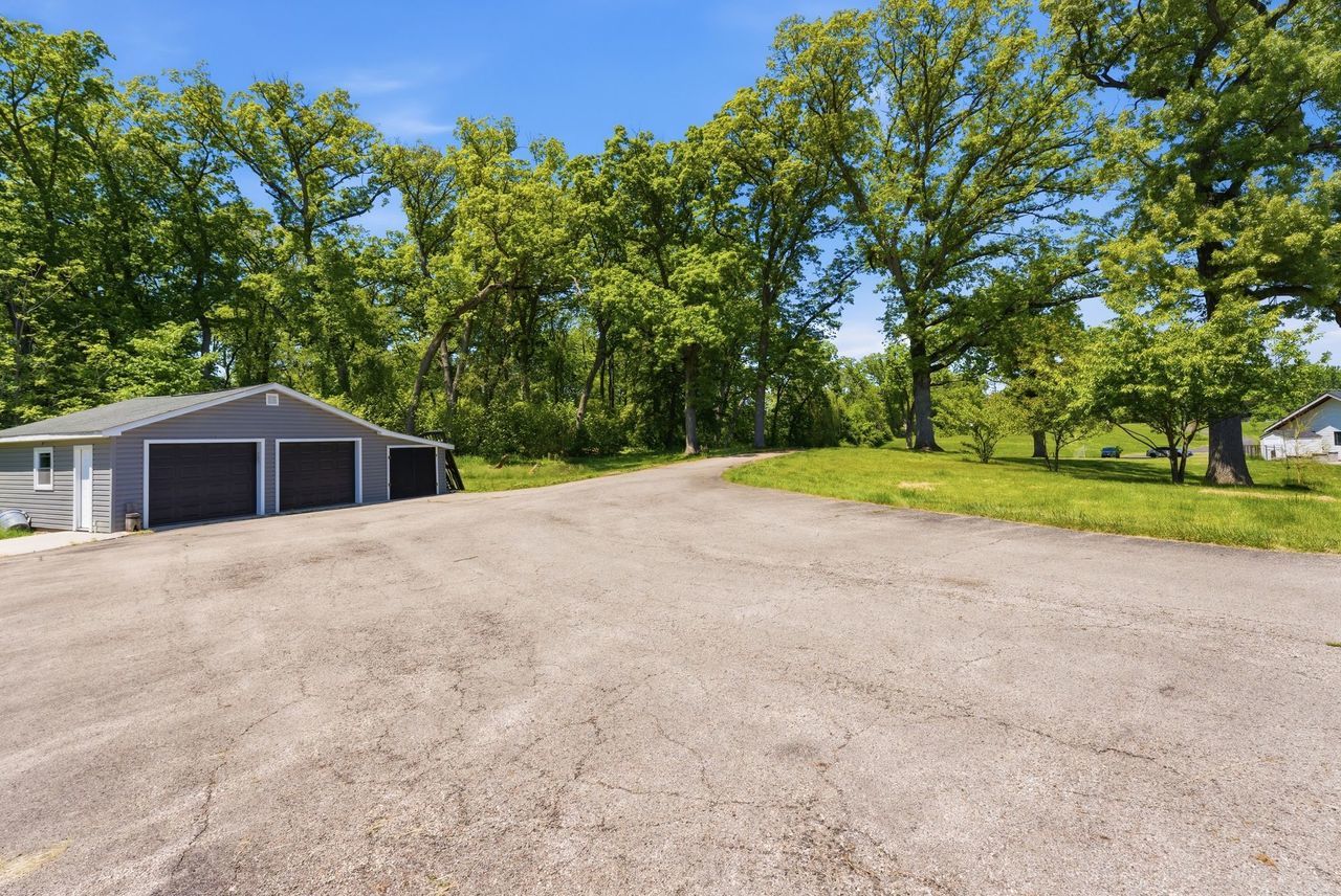36W461 Binnie Road Dundee, IL 60118 - Photo 37 of 46