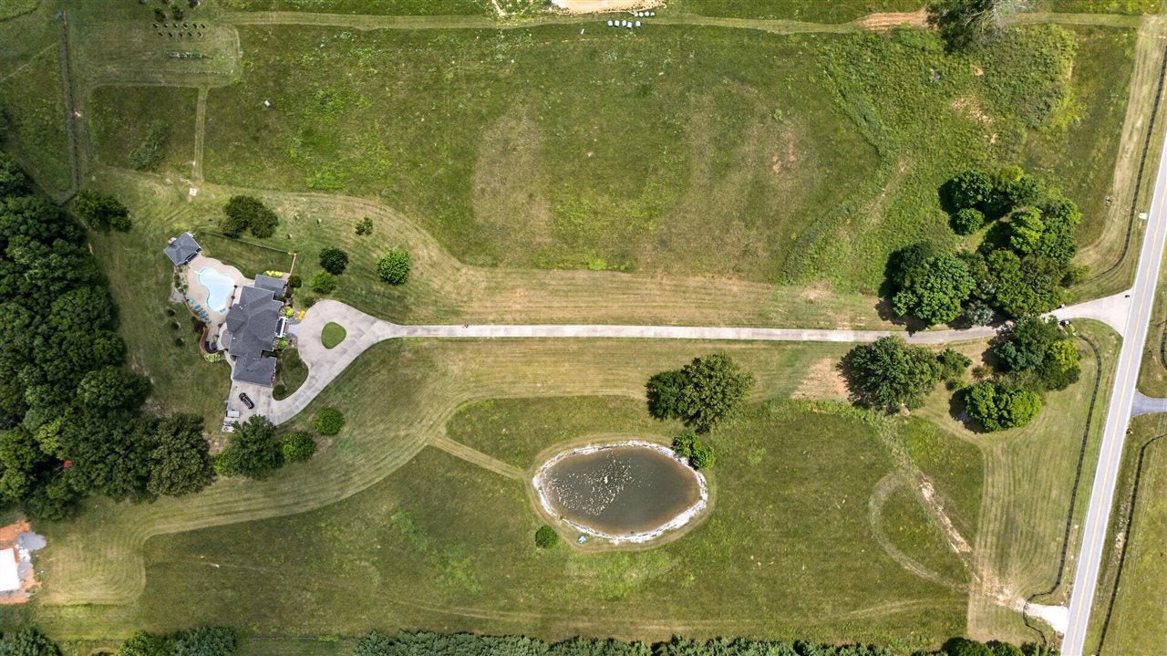8408 Cemetery Road Bowling Green, KY 42103 - Photo 94 of 96 Gallery Image 94