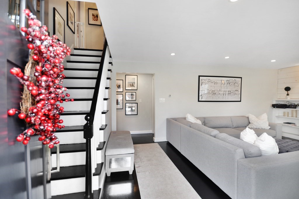 15 Moccasin Path Arlington, MA 02474 - Photo 3 of 42