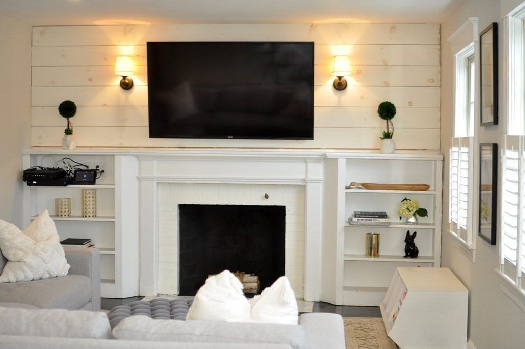 15 Moccasin Path Arlington, MA 02474 - Photo 5 of 42