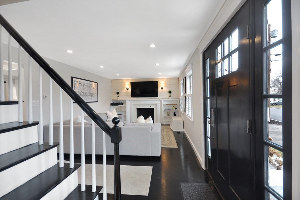 15 Moccasin Path Arlington, MA 02474 - Photo 7 of 42