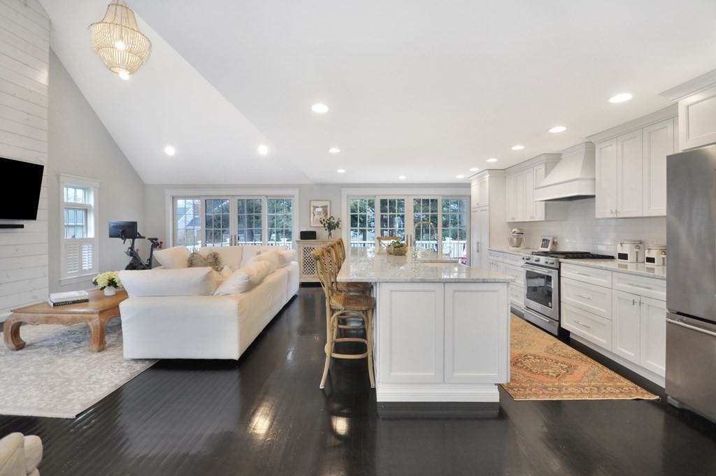 15 Moccasin Path Arlington, MA 02474 - Photo 8 of 42