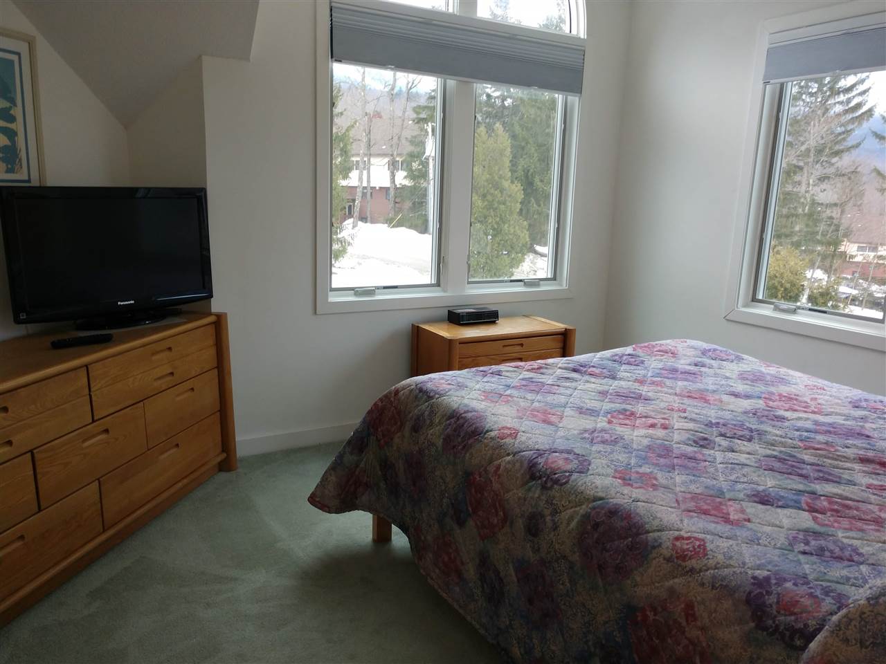 780 East Mountain Road, Unit B4 Killington, VT 05751 - Photo 14 of 25 Gallery Image 14