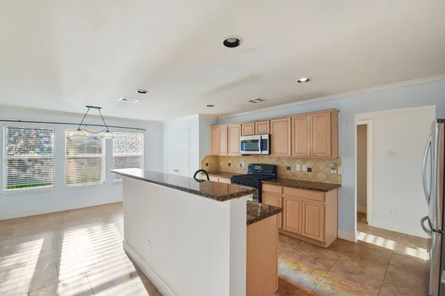 $2,300 | 15811 Vinemoss Lane, Cypress, TX 77429