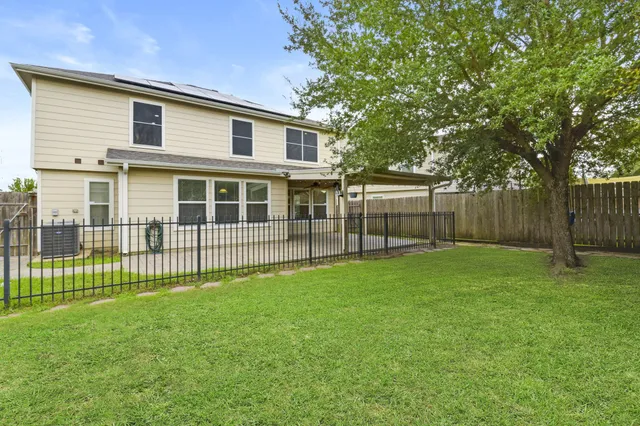 $2,300 | 15811 Vinemoss Lane, Cypress, TX 77429