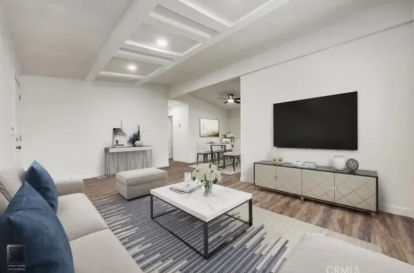 $1,650 | 294 Florence Lane, Unit 294, Bakersfield, CA 93308