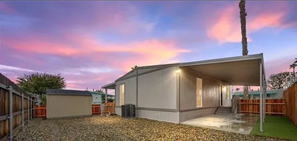 $1,650 | 294 Florence Lane, Unit 294, Bakersfield, CA 93308