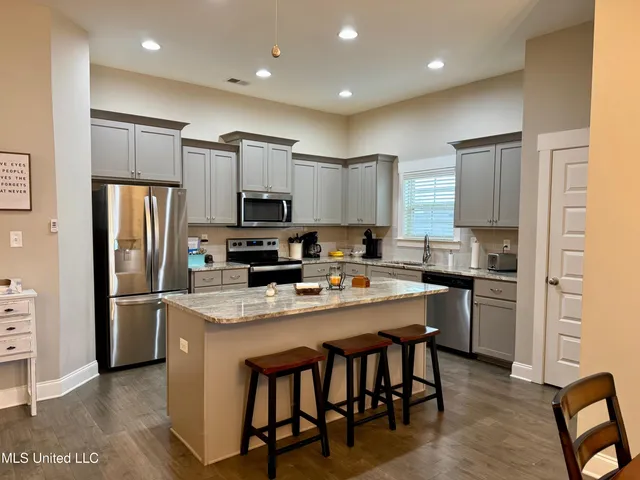 $350,000 | 521 Abey Lane, Hernando, MS 38632