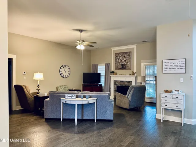 $350,000 | 521 Abey Lane, Hernando, MS 38632