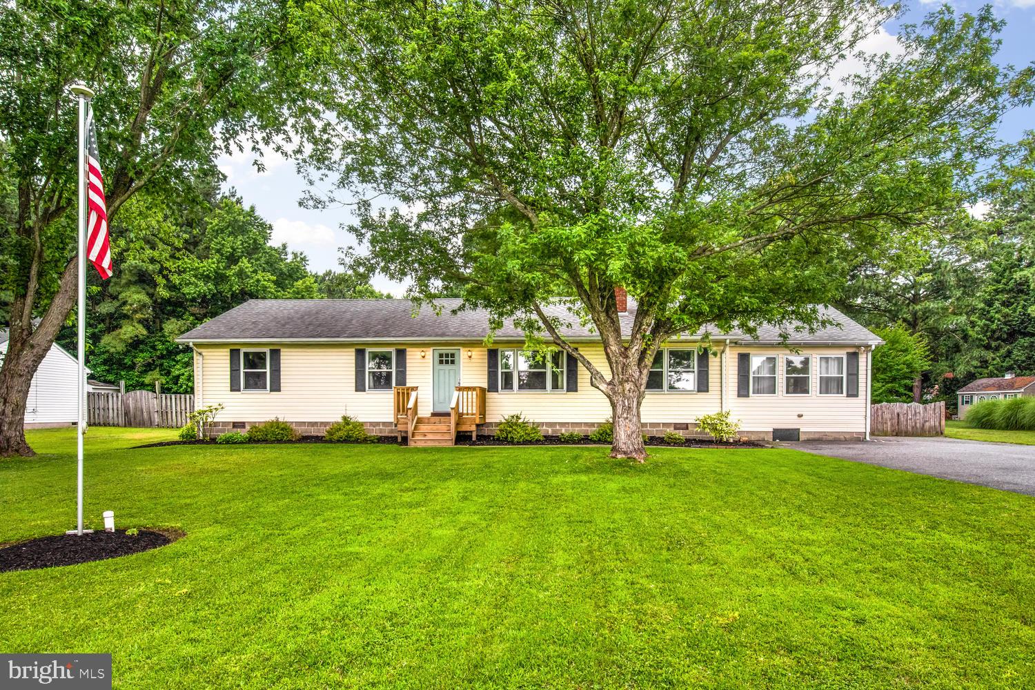 216 Long Point Road Stevensville, MD 21666 - Photo 3 of 40 Gallery Image 3