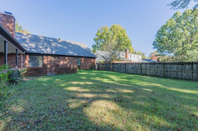 $360,000 | 7125 Crestridge Road, Memphis, TN 38119