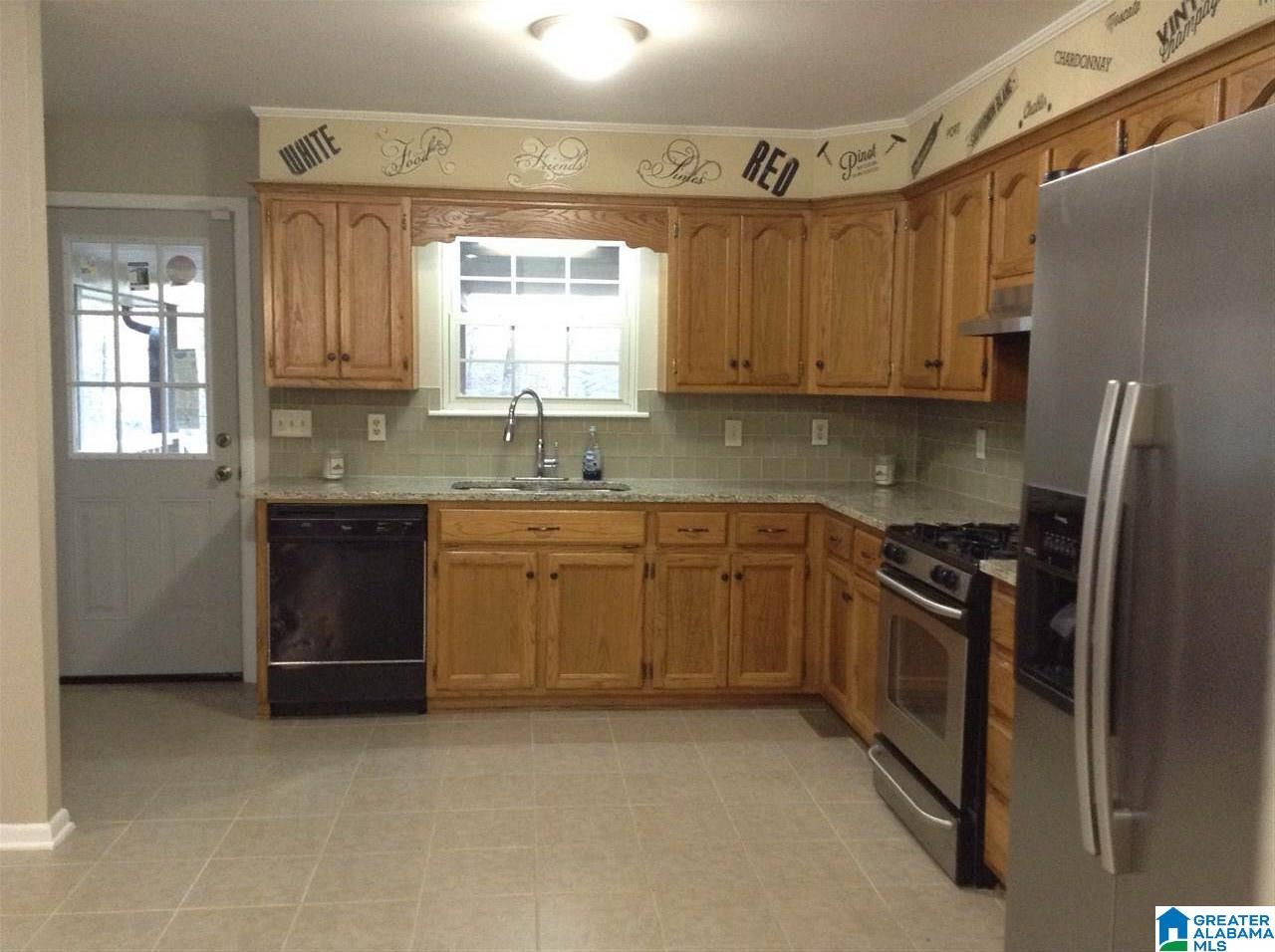 3055 Hunters Run Fultondale, AL 35068 - Photo 12 of 47