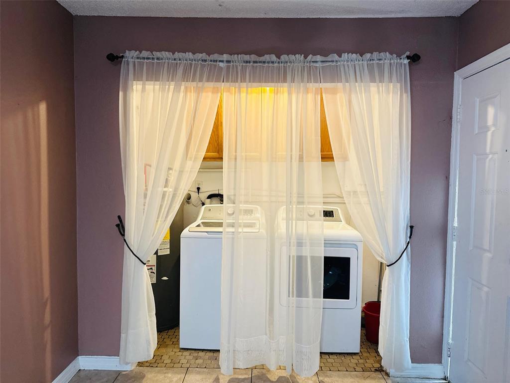 2107 Vincent Road Orlando, FL 32817 - Photo 10 of 23