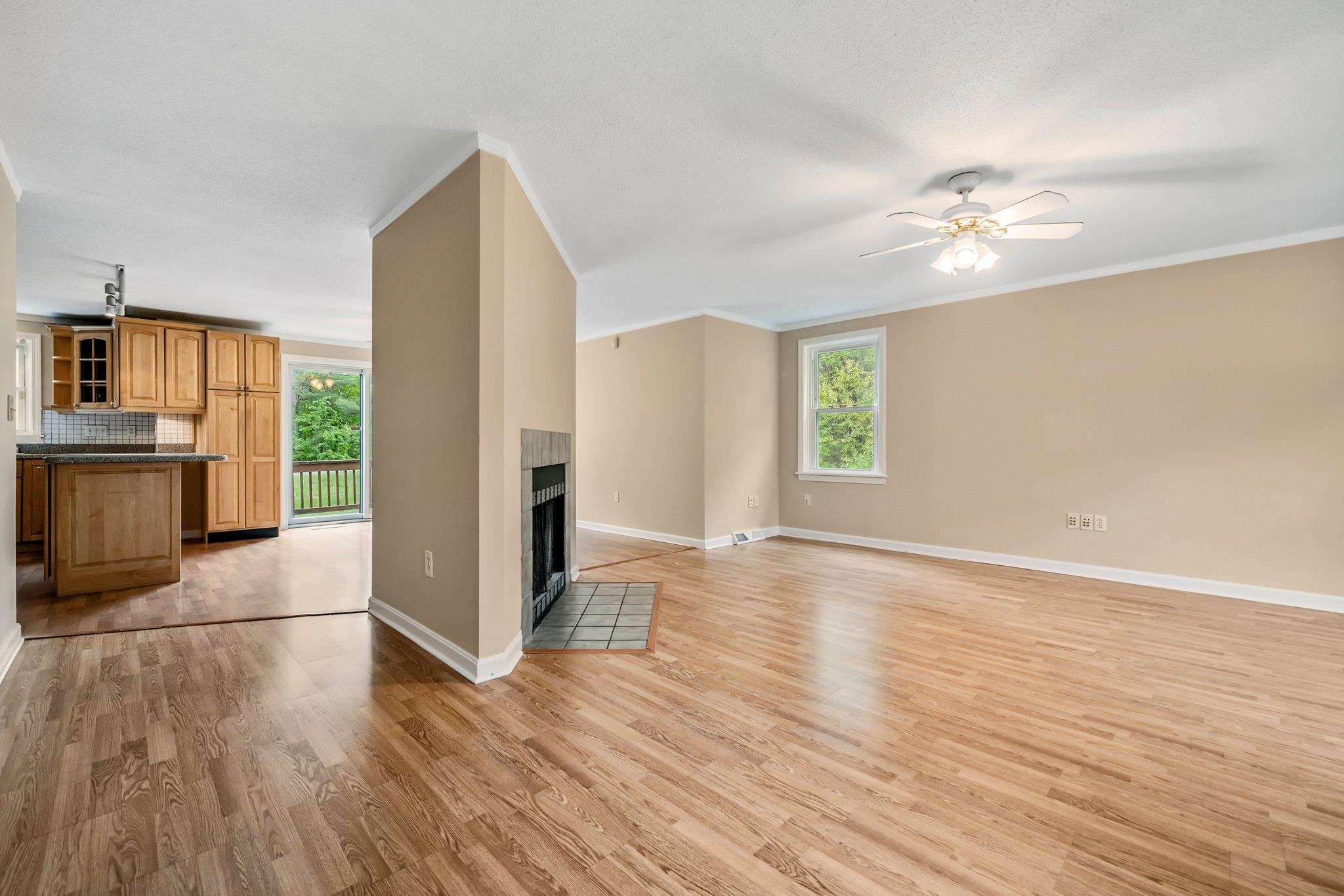 310 Fox Run Road Hudson, NH 03051 - Photo 13 of 34