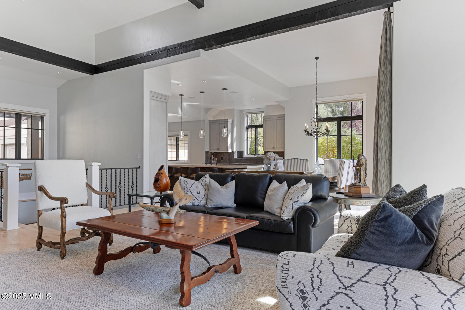 130 Fall Creek Road Edwards, CO 81632 - Photo 19 of 52 a living room with furniture