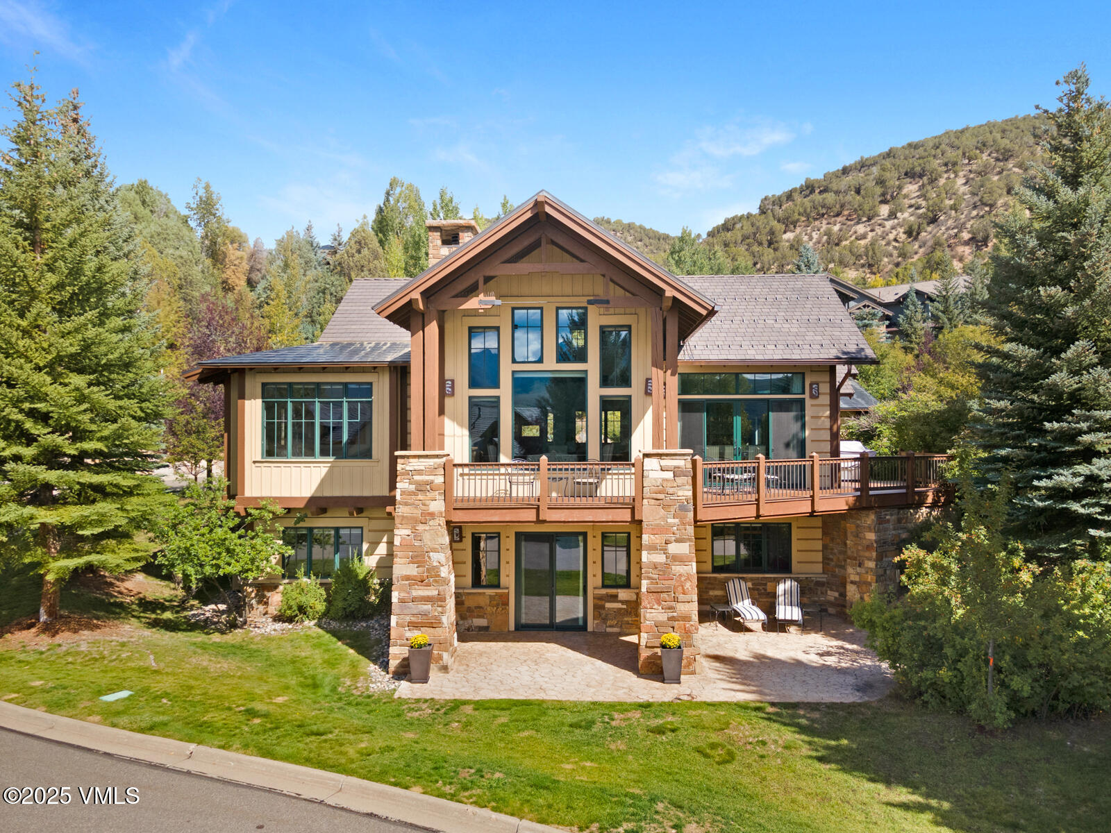 130 Fall Creek Road Edwards, CO 81632 - Photo 51 of 52 front view of a house with a yard