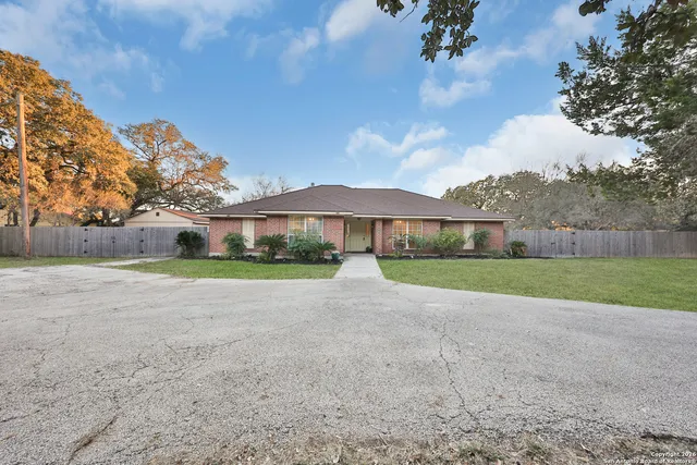 $525,000 | 9618 Geronimo Path, San Antonio, TX 78254