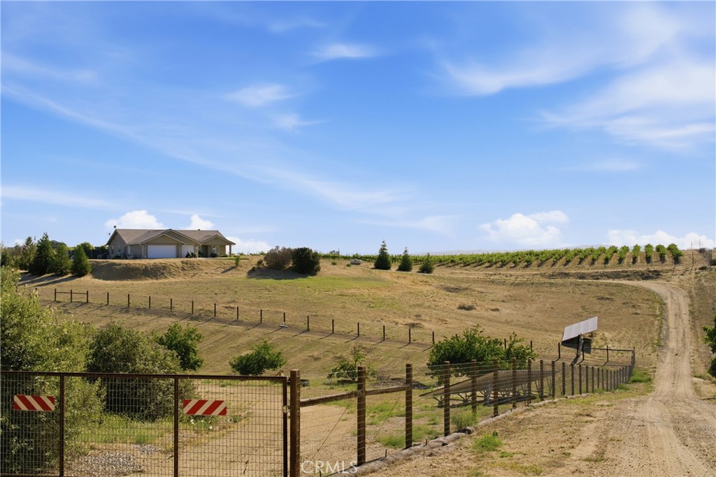 8020 Baron Way Paso Robles, CA 93446 - Photo 65 of 74