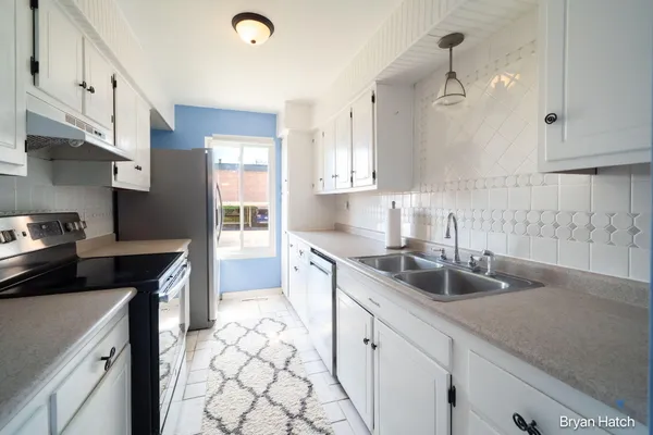 $249,999 | 1457 North Saxony Drive Southeast, Unit 14, Grand Rapids, MI 49508