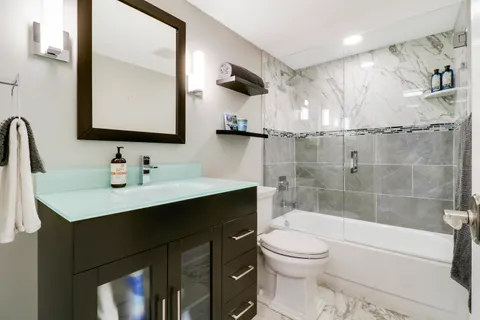 $9,000 | 204 Old Meadow Way, Palm Beach Gardens, FL 33418