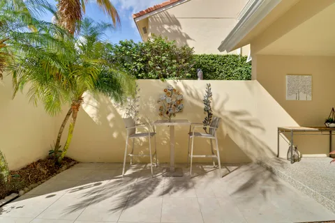 $9,000 | 204 Old Meadow Way, Palm Beach Gardens, FL 33418