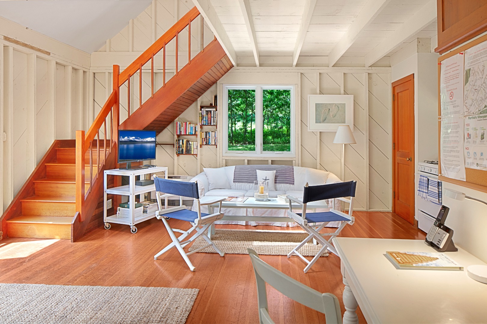 18 Allen Farm Road Chilmark, MA 02535 - Photo 5 of 13