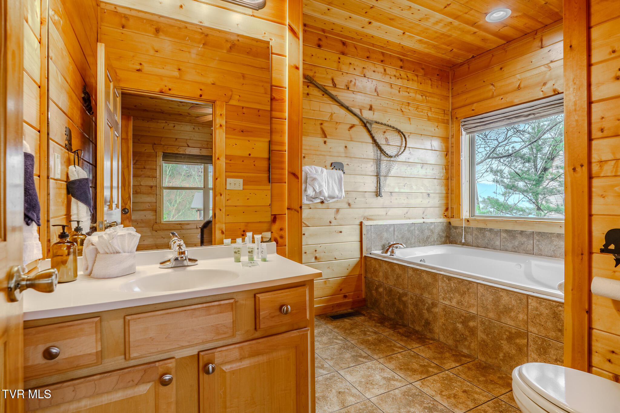 3329 Grouse Ridge Lane Sevierville, TN 37862 - Photo 28 of 52 _DSC0454-HDR
