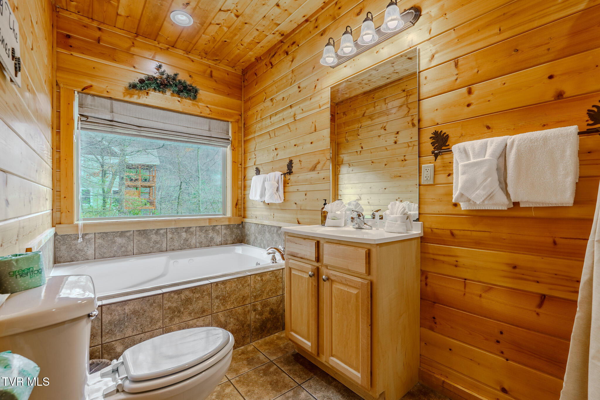 3329 Grouse Ridge Lane Sevierville, TN 37862 - Photo 7 of 52 _DSC0159-HDR