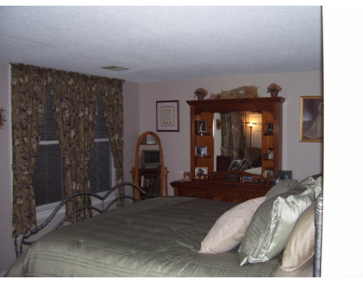 330 Durfee Street, Unit 2 Fall River, MA 02720 - Photo 9 of 12 Gallery Image 9
