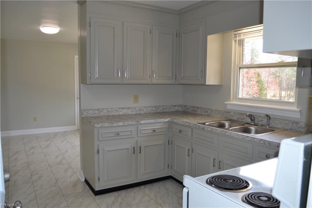 674 Priddy Loop Stoneville, NC 27048 - Photo 27 of 39
