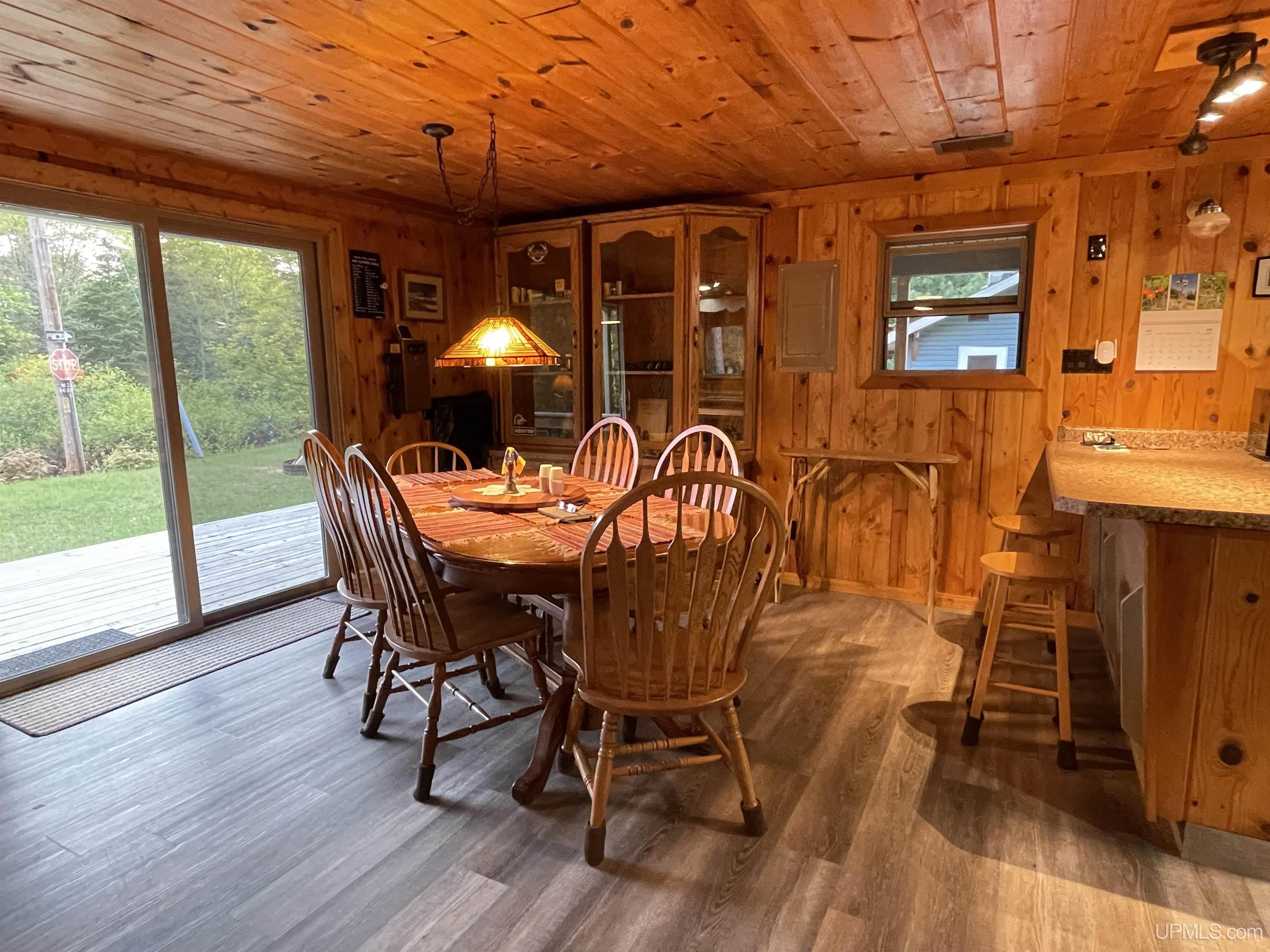 6627 West Co Road Manistique, MI 49854 - Photo 10 of 33