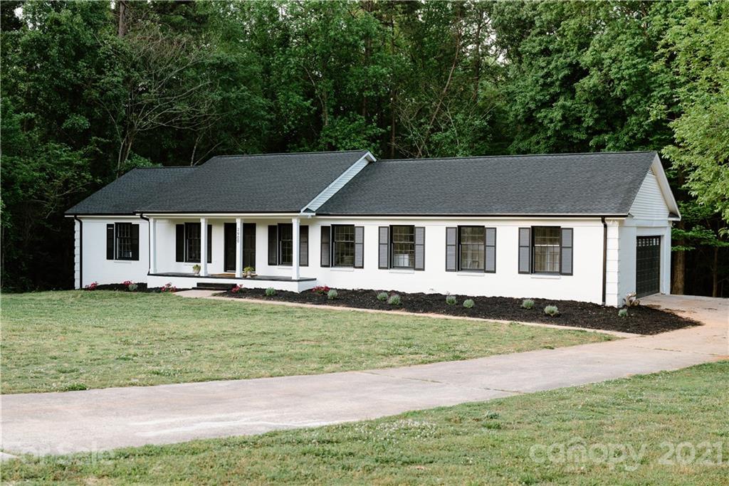 2900 Williams Road Matthews, NC 28105 - Photo 2 of 47 Gallery Image 2